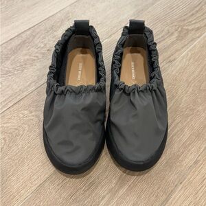 Issey Miyake Kids Charcoal Black Slip-On Elastic Top Shoes